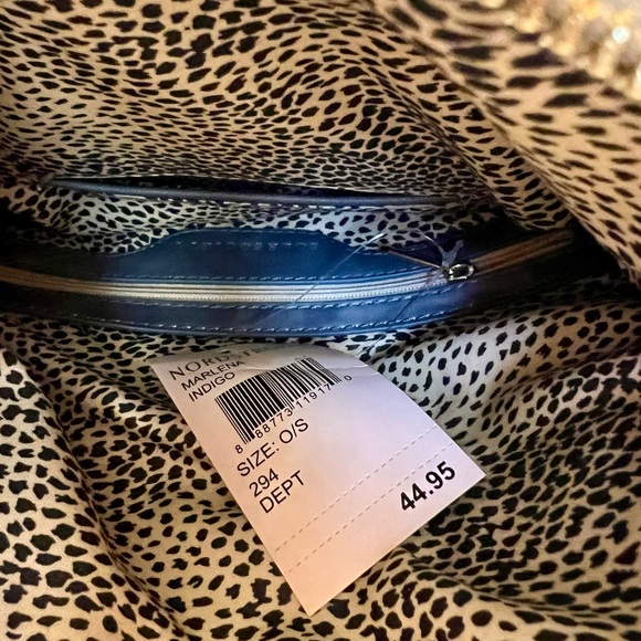 New with Tags Sole Society Gray/White Tie-Dyed Clutch - Picture 6 of 11